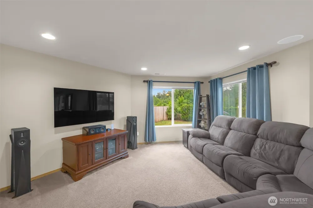 20489 Rustic View Rd SE Monroe, WA 98272