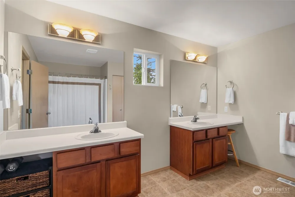 20489 Rustic View Rd SE Monroe, WA 98272