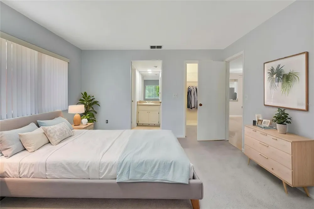 63 DOUGLAS STREET #11 Homosassa, FL 34446