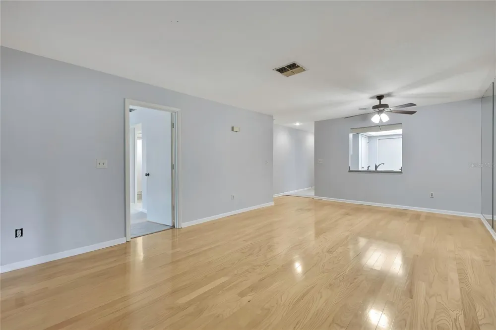 63 DOUGLAS STREET #11 Homosassa, FL 34446