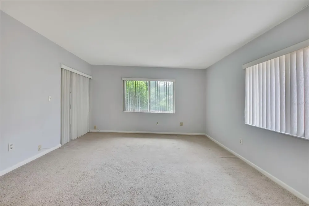 63 DOUGLAS STREET #11 Homosassa, FL 34446