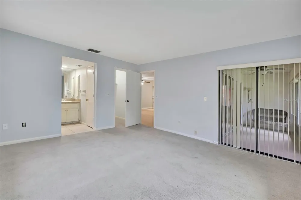 63 DOUGLAS STREET #11 Homosassa, FL 34446