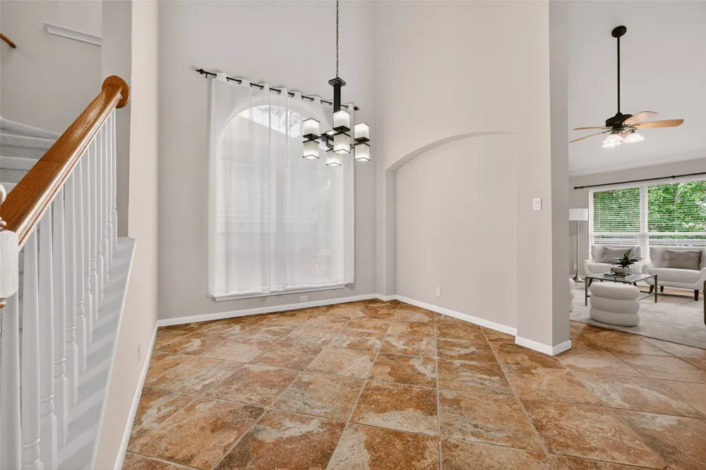 3713 Norman Loop Round Rock, TX 78664
