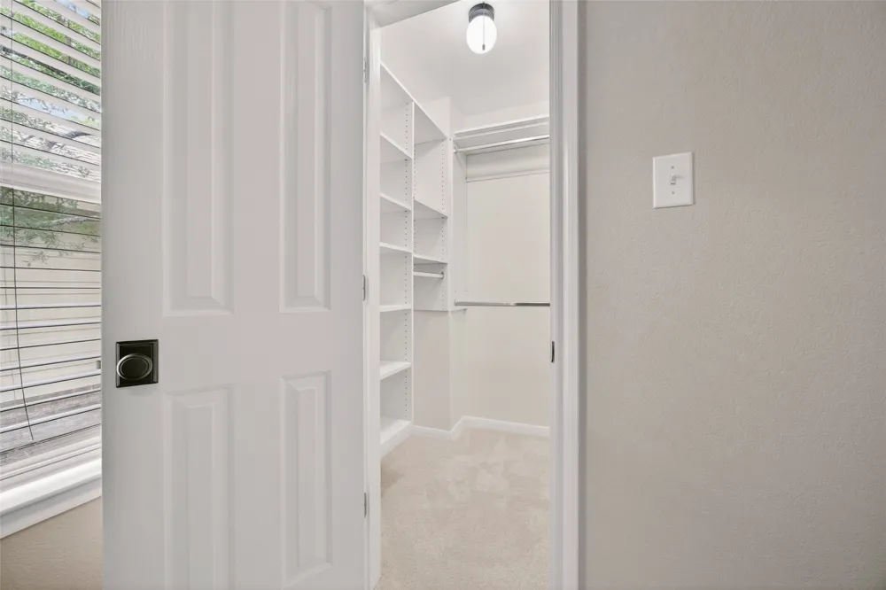 3713 Norman Loop Round Rock, TX 78664