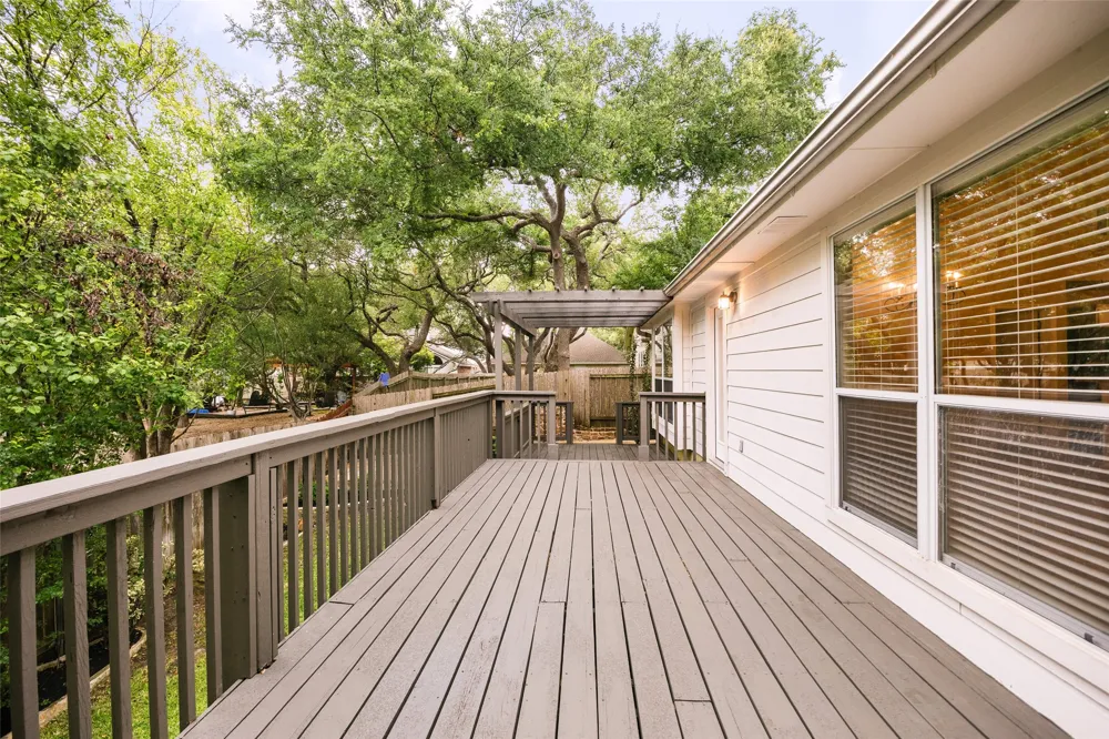 3713 Norman Loop Round Rock, TX 78664