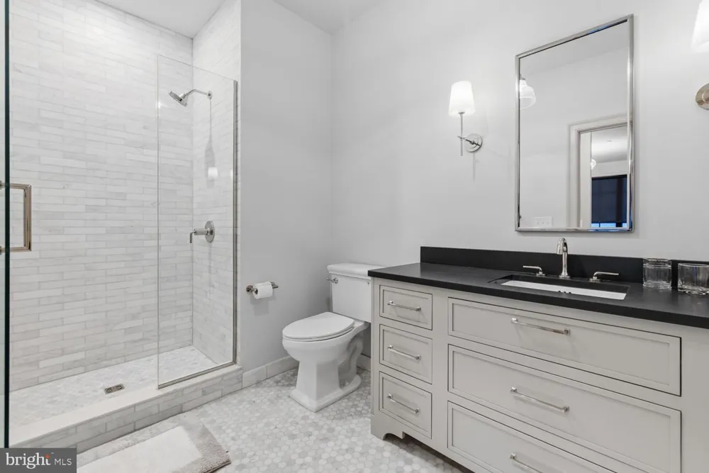 8623 GERMANTOWN UNIT 203 AVENUE Philadelphia, PA 19118