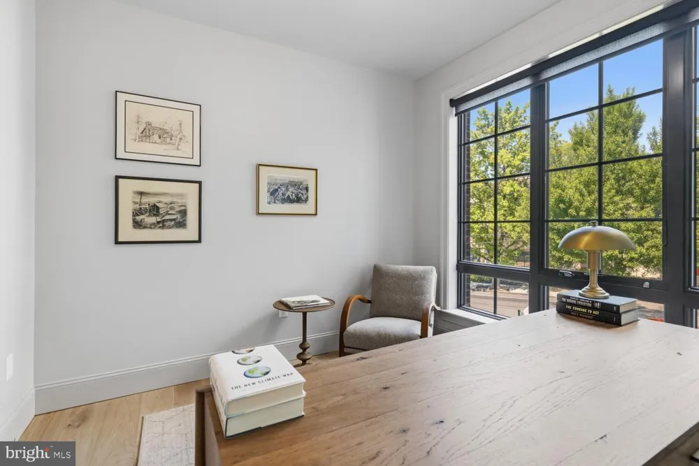 8623 GERMANTOWN UNIT 203 AVENUE Philadelphia, PA 19118