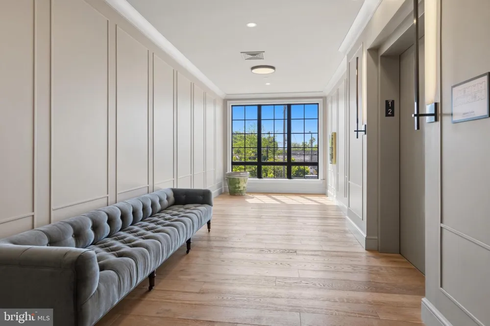 8623 GERMANTOWN UNIT 203 AVENUE Philadelphia, PA 19118