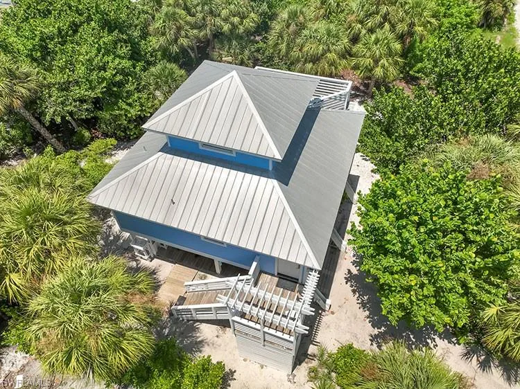 4561 Smugglers Drive Upper Captiva, FL 33924