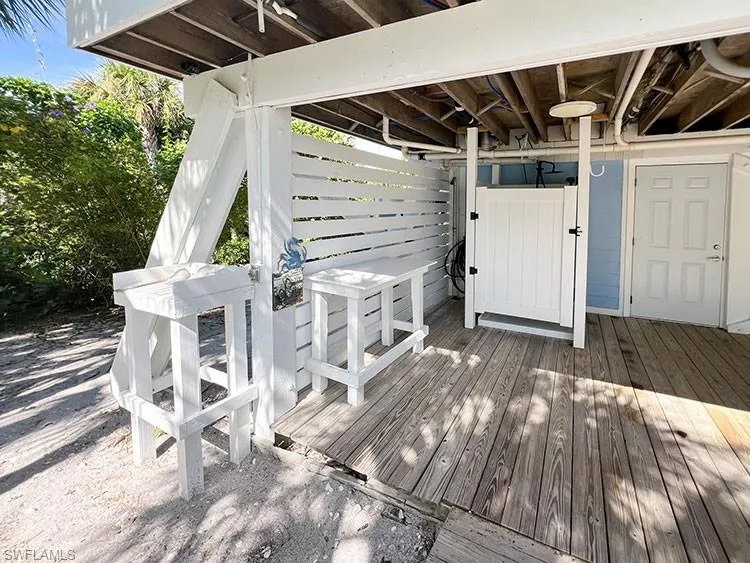 4561 Smugglers Drive Upper Captiva, FL 33924