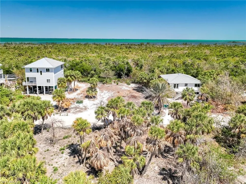 4430 Conch Shell Drive Upper Captiva, FL 33924