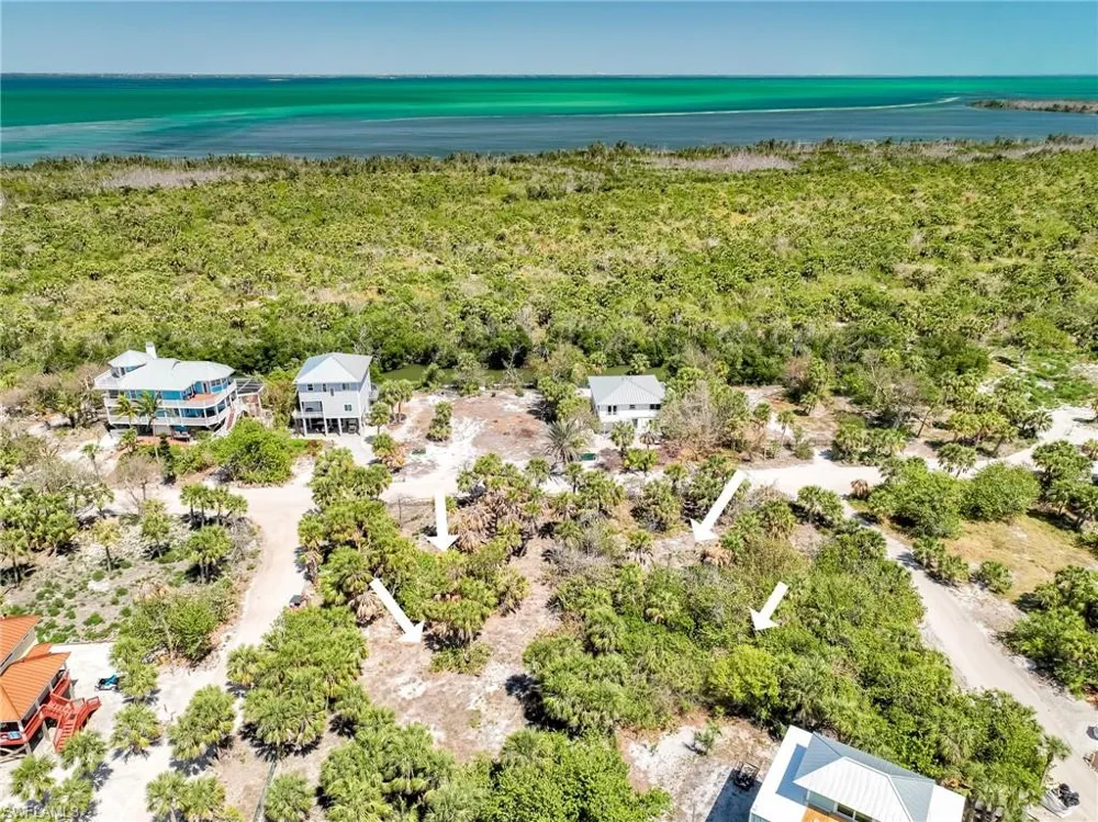 4430 Conch Shell Drive Upper Captiva, FL 33924