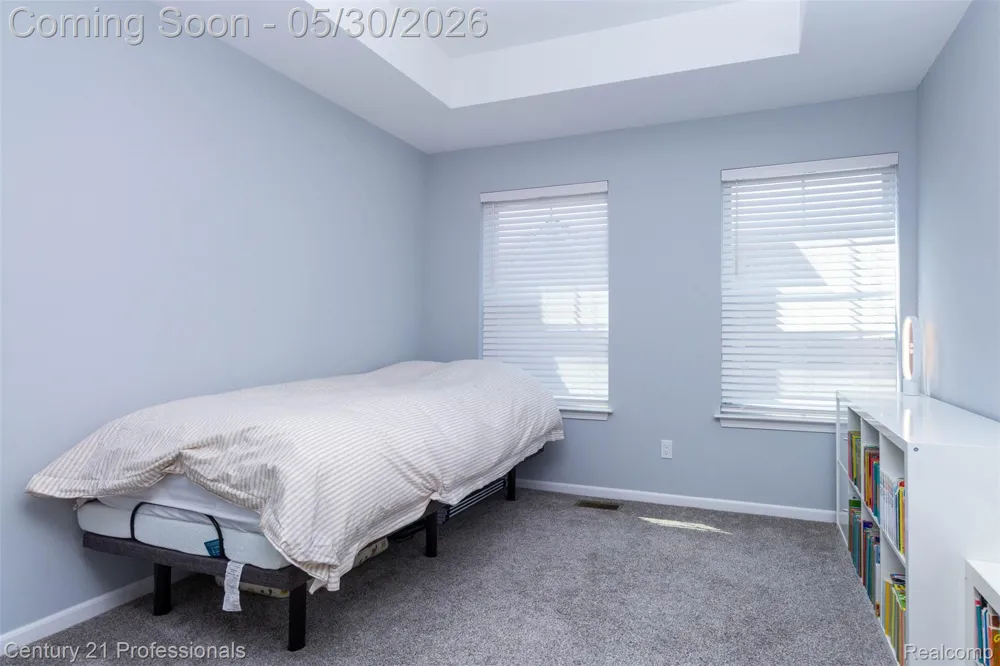 57 Kaprol Drive Troy City, MI 48098