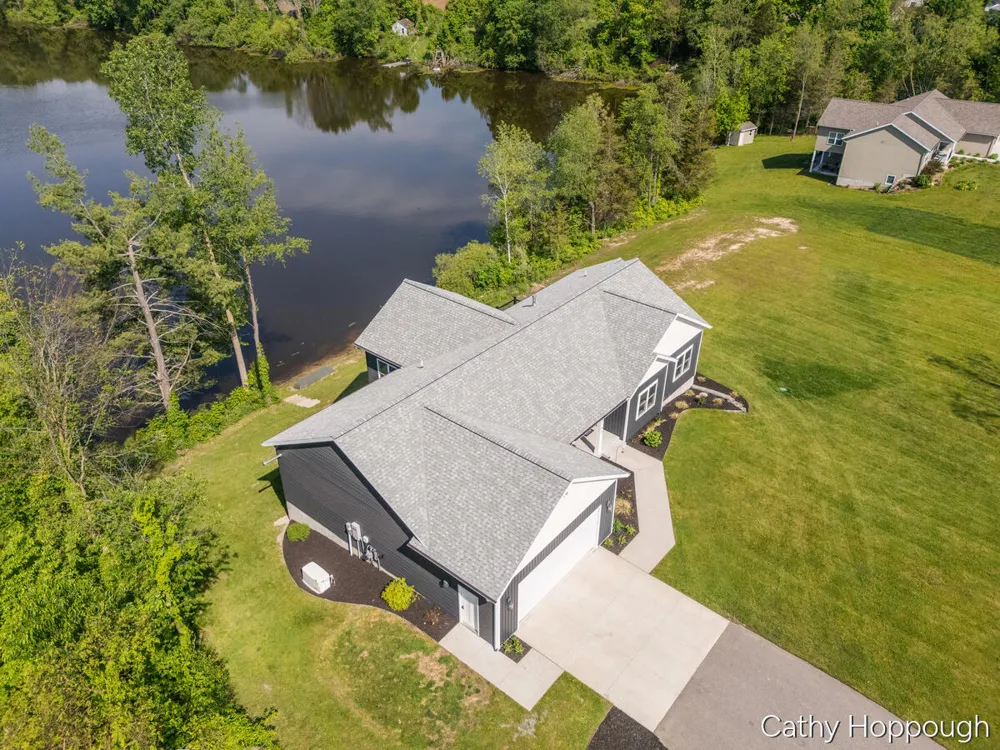 7192 Morrison Lake Road Boston Township, MI 48881