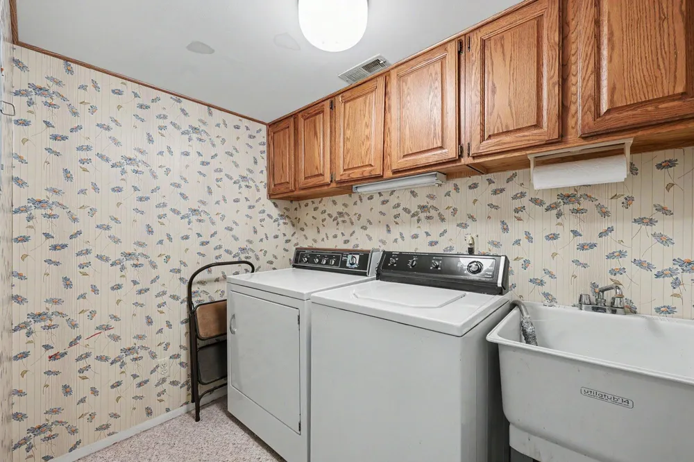 550 Cliffs Drive #301 C Ypsilanti Charter Township, MI 48198