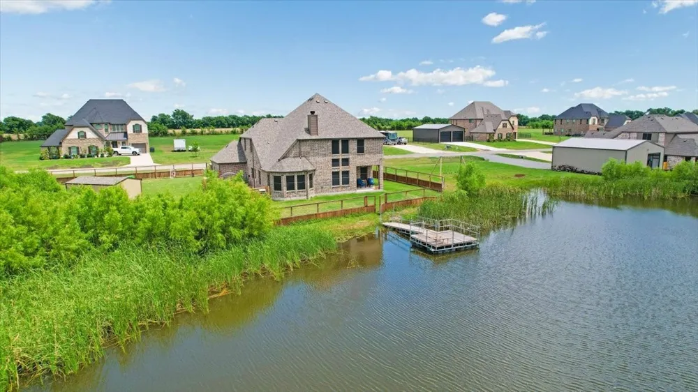 1035 Hickory Lane Howe, TX 75459