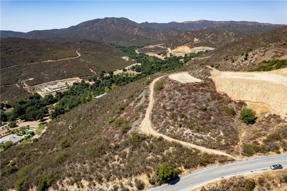 Vista De Montanas Murrieta, CA 92562