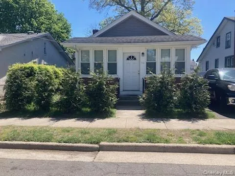 76 Van Cott Avenue