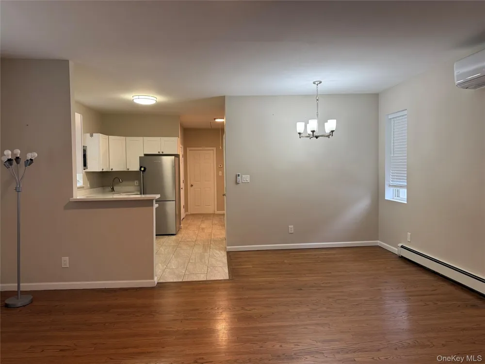 76 Van Cott Avenue Hempstead, NY 11550