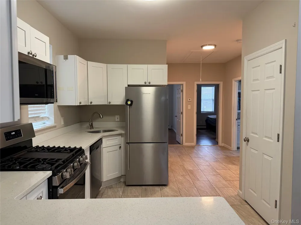 76 Van Cott Avenue Hempstead, NY 11550