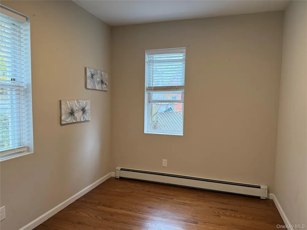 76 Van Cott Avenue Hempstead, NY 11550