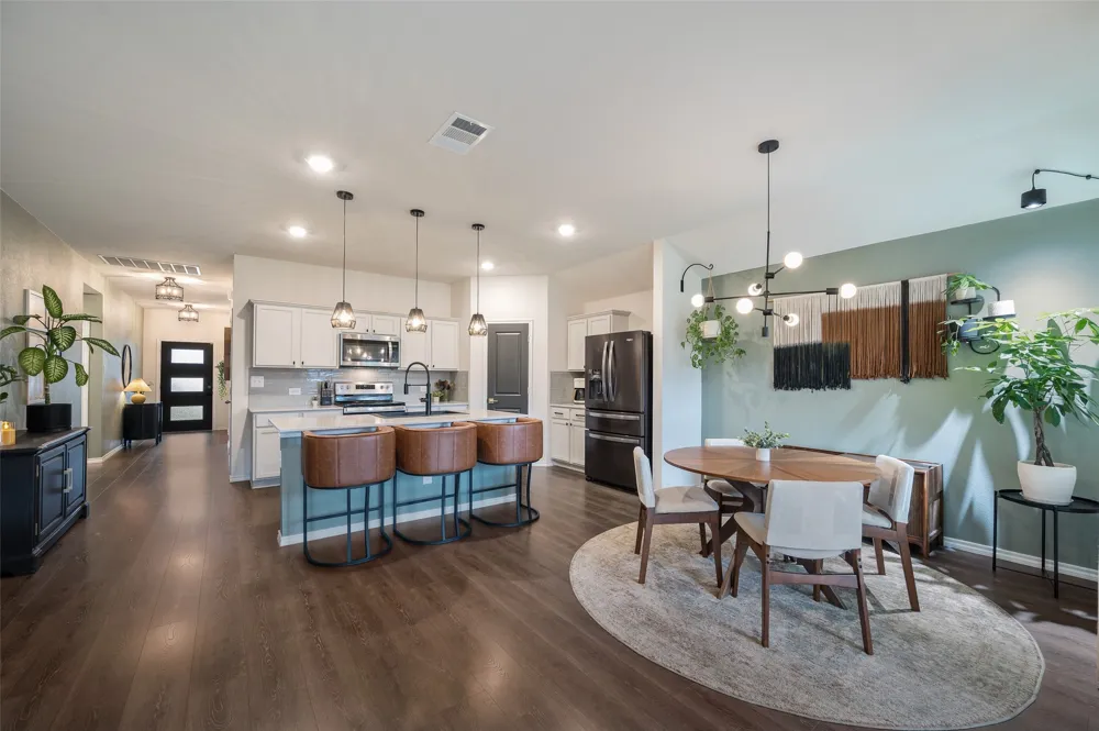 11204 W Pond Drive Providence Village, TX 76227