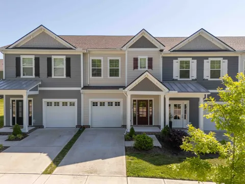 1038 Sweetleaf Dr