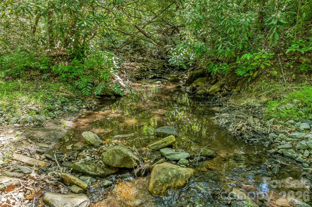 180 Fat Wall Road Marion, NC 28752