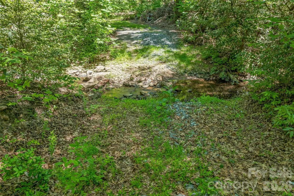 180 Fat Wall Road Marion, NC 28752