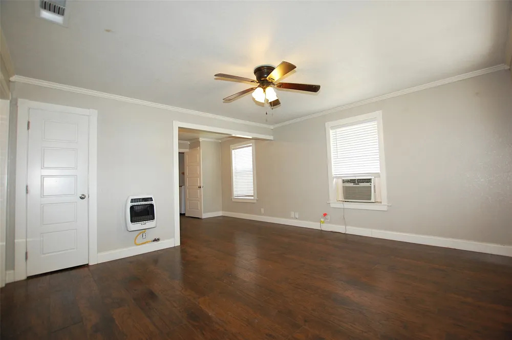 106 W Church Street Crandall, TX 75114