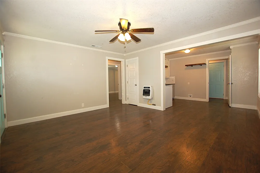 106 W Church Street Crandall, TX 75114