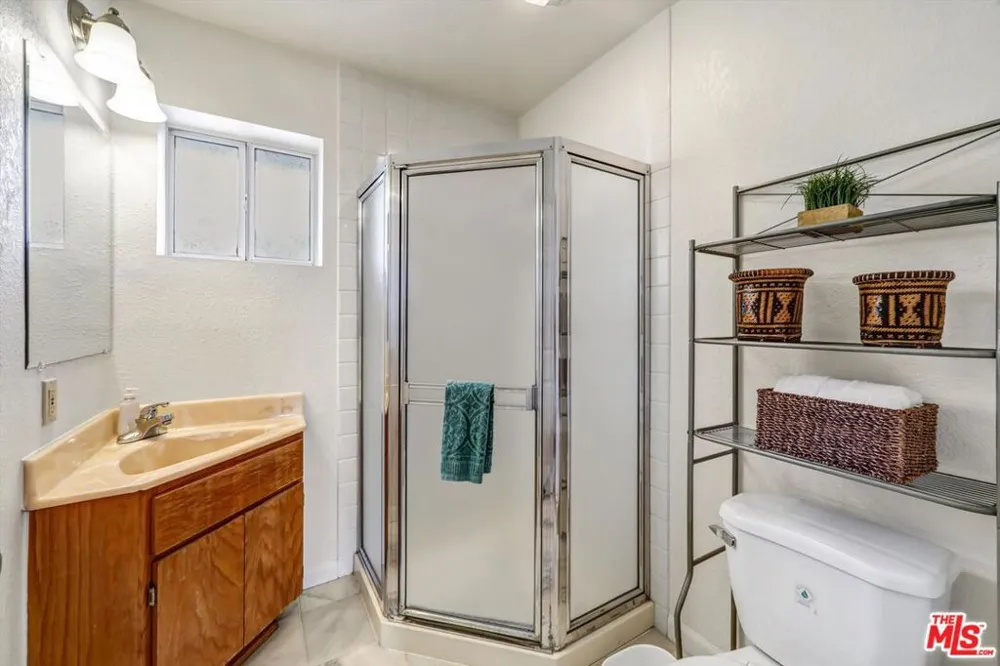 2326 Arthur Street Los Angeles, CA 90065