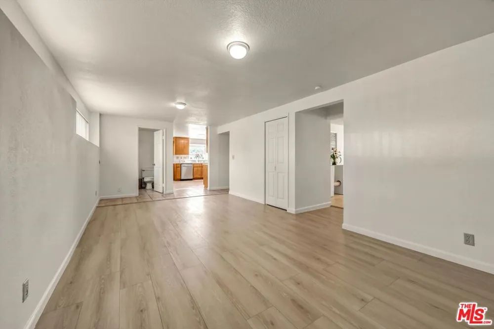 2326 Arthur Street Los Angeles, CA 90065