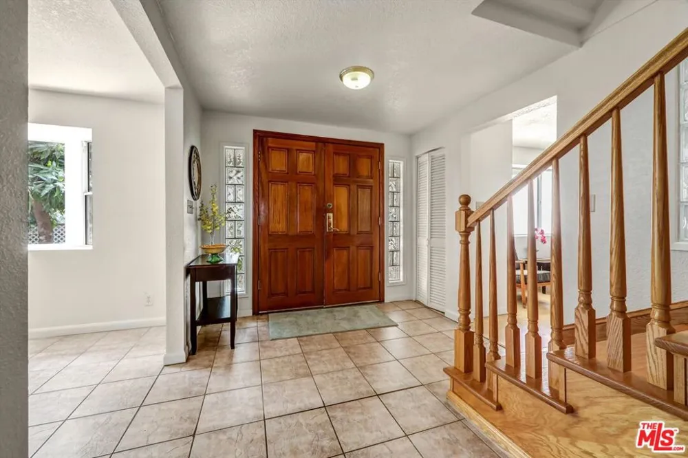 2326 Arthur Street Los Angeles, CA 90065