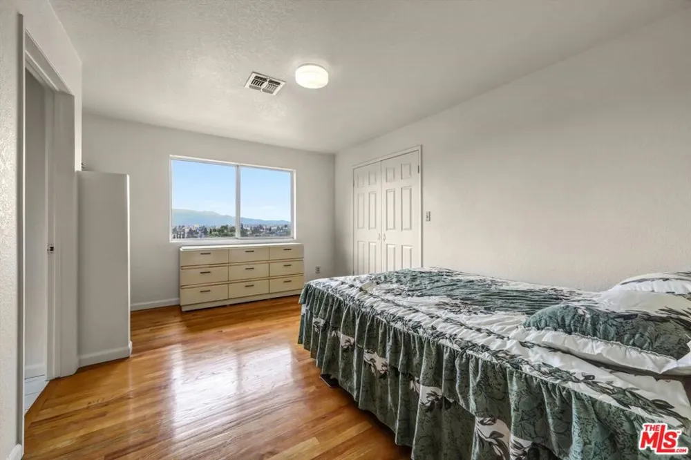 2326 Arthur Street Los Angeles, CA 90065