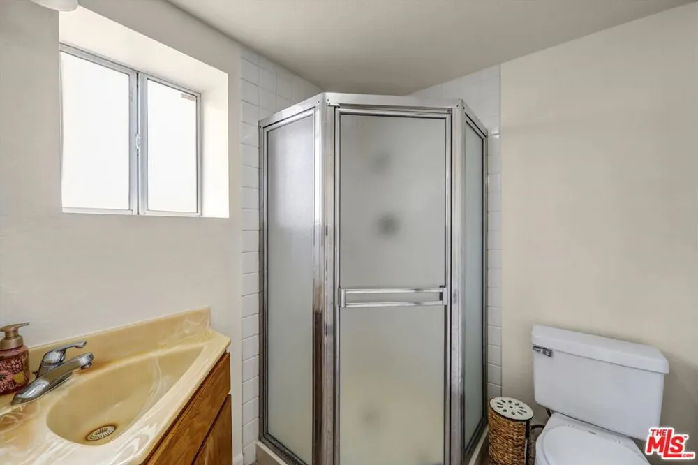 2326 Arthur Street Los Angeles, CA 90065