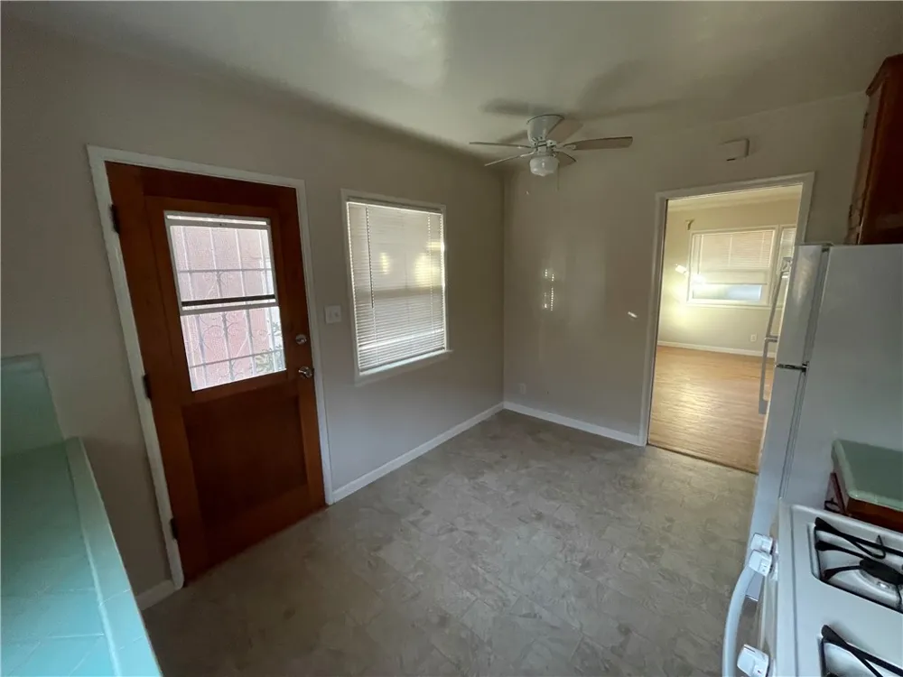 3311 W Alameda #E Burbank, CA 91505