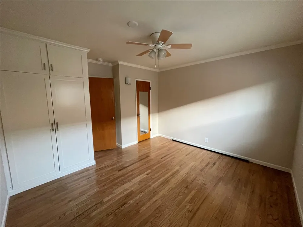 3311 W Alameda #E Burbank, CA 91505
