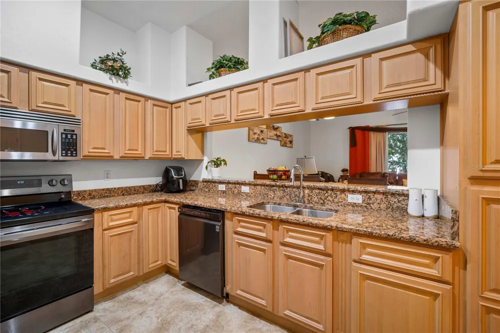 2974 ESTANCIA PLACE Clearwater, FL 33761