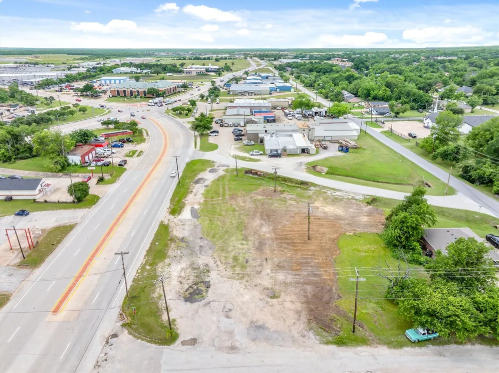 1008 S Virginia Street Terrell, TX 75160