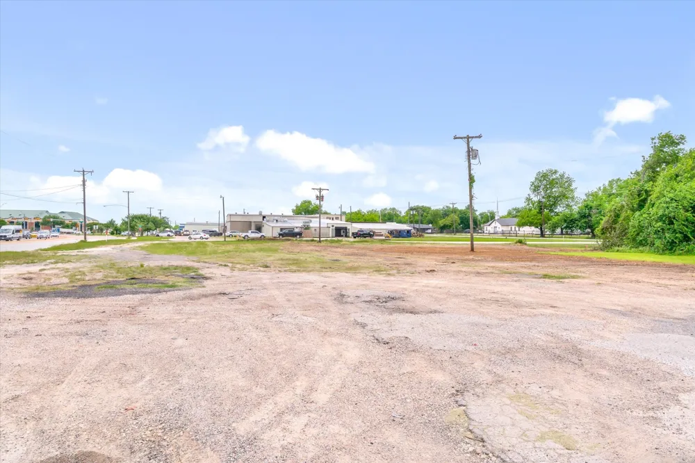 1008 S Virginia Street Terrell, TX 75160