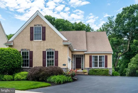 317 HYDE PARK ROAD