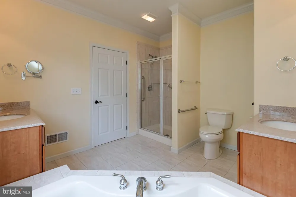 317 HYDE PARK ROAD Landenberg, PA 19350