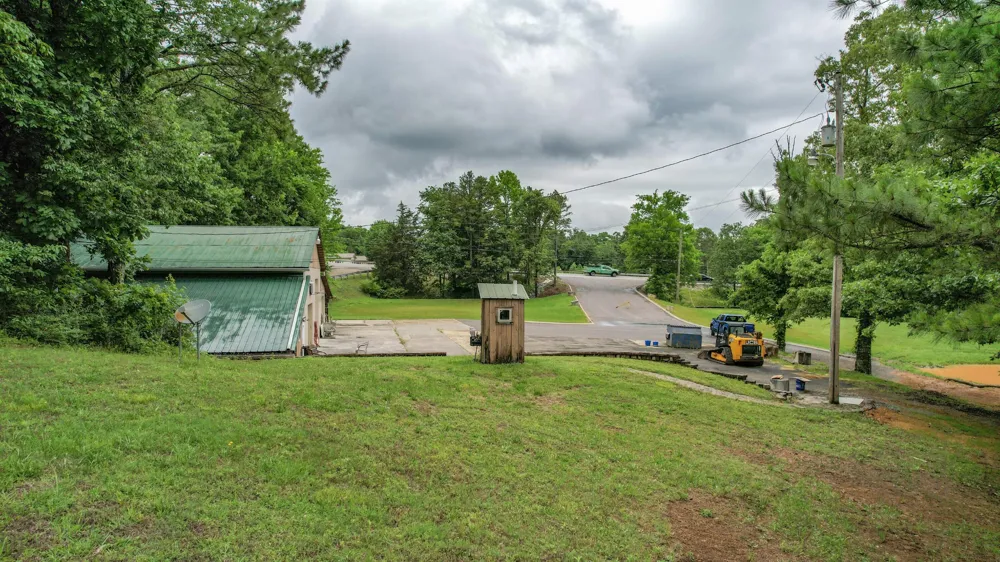 44784580 Waterlevel Highway Cleveland, TN 37323