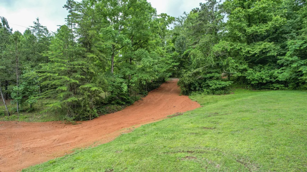 44784580 Waterlevel Highway Cleveland, TN 37323