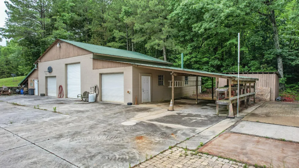 44784580 Waterlevel Highway Cleveland, TN 37323