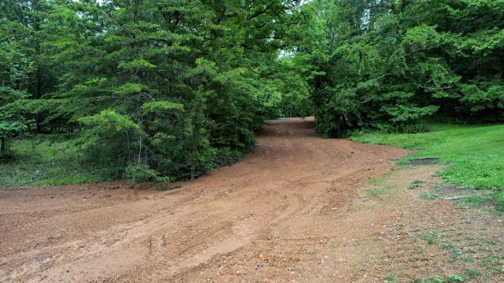 44784580 Waterlevel Highway Cleveland, TN 37323