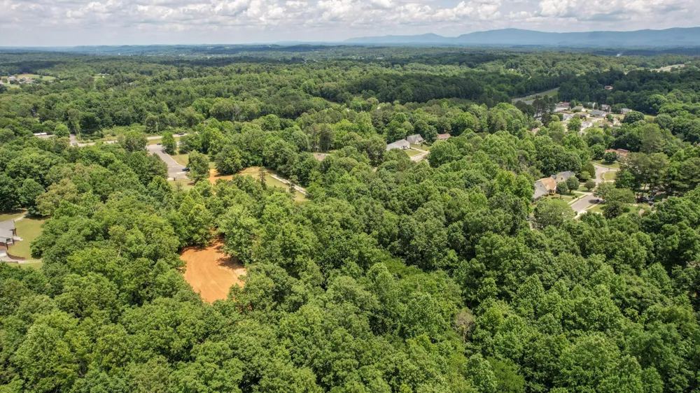 44784580 Waterlevel Highway Cleveland, TN 37323
