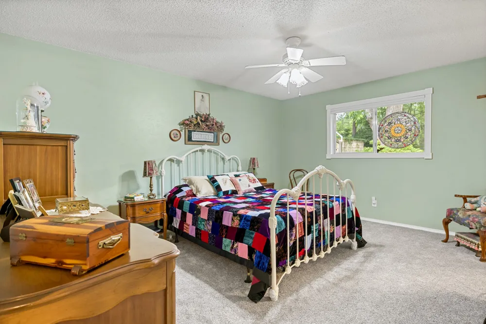 1002 S Lide Avenue Mt Pleasant, TX 75455