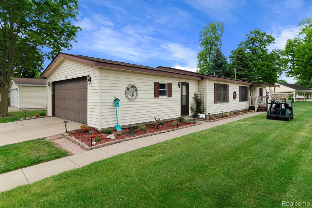 704 Webber Court Linden City, MI 48451